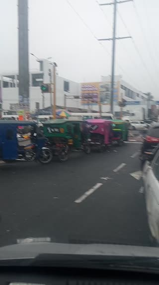 Mototaxi reyes de santa anita